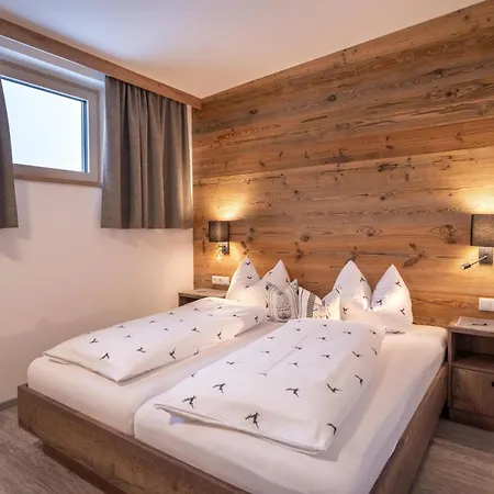 Christophorus Apartament *